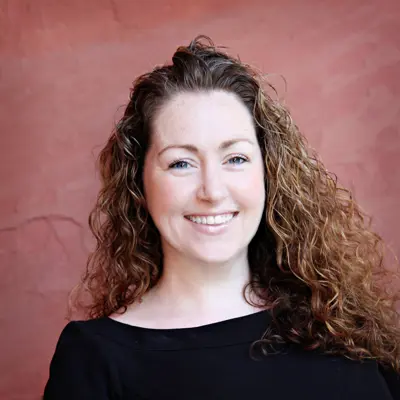 Portrait Roz Chivers