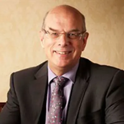 Portrait Professor Sir David Eastwood