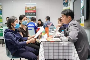 Into Agent Survey Press Release 2023 April (2)