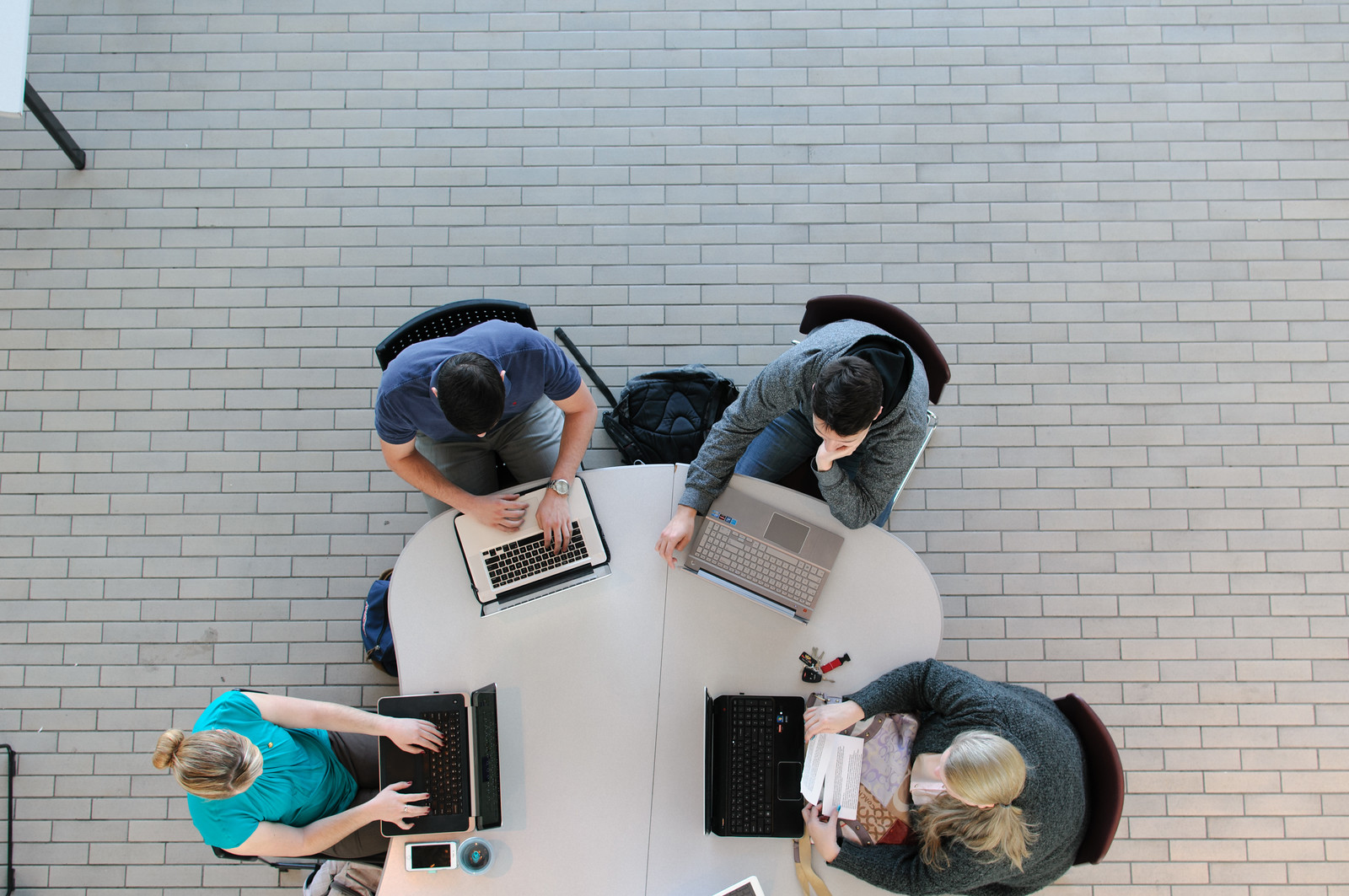 15 Campuswalk 212D3120869 X3