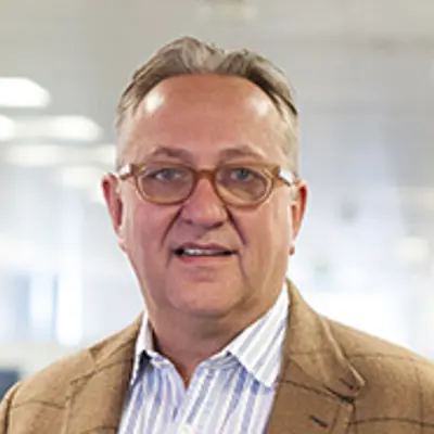 Portrait Andrew Colin